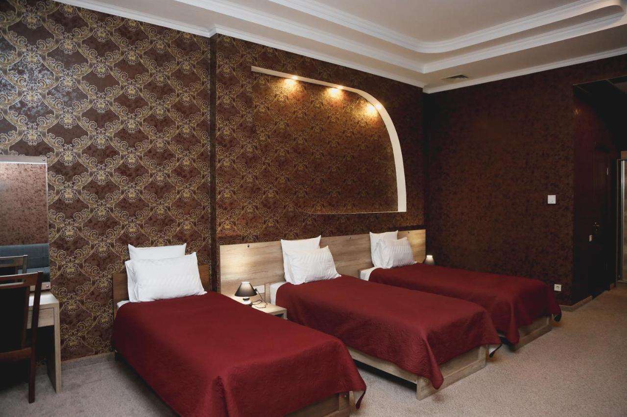 Hotel King David The Builder Kʼutʼaisi Exterior foto