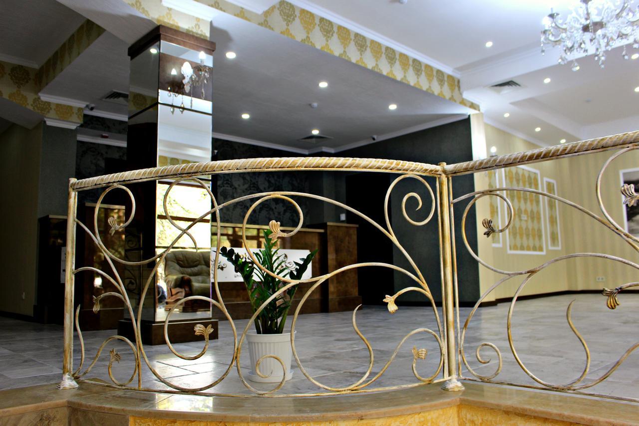 Hotel King David The Builder Kʼutʼaisi Exterior foto