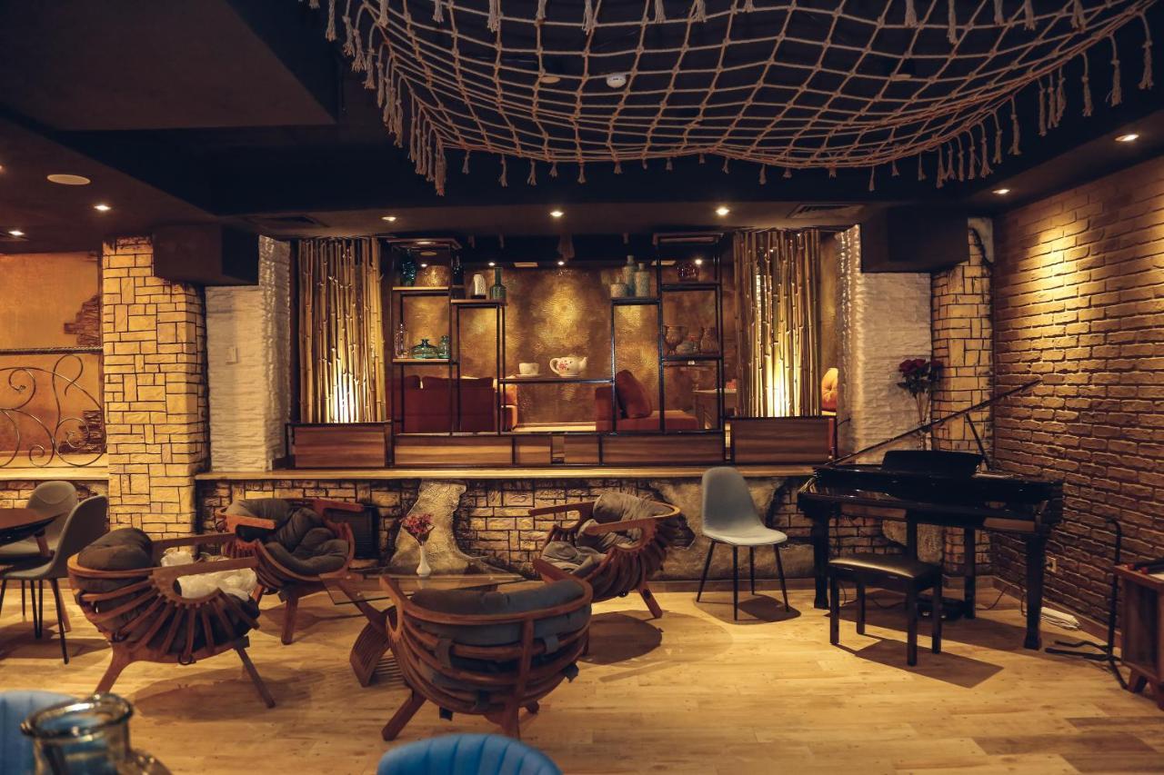 Hotel King David The Builder Kʼutʼaisi Exterior foto